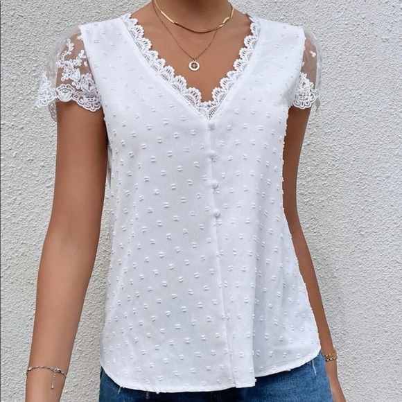 Boho white Swiss dot button detail blouse - Picture 2 of 8